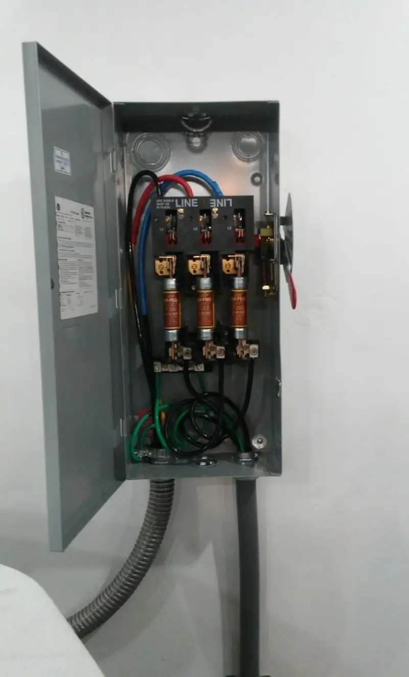 Three-phase disconnect switch installed for Smoke Detector Installation in North River Shores